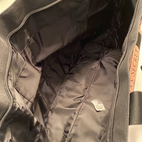 Victoria secret tote and limited edition island away lotion - Picture 4 of 11